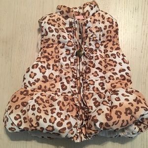 EUC 👶🏻 Baby Girl Leopard Print Zipper Vest 6/9Mo